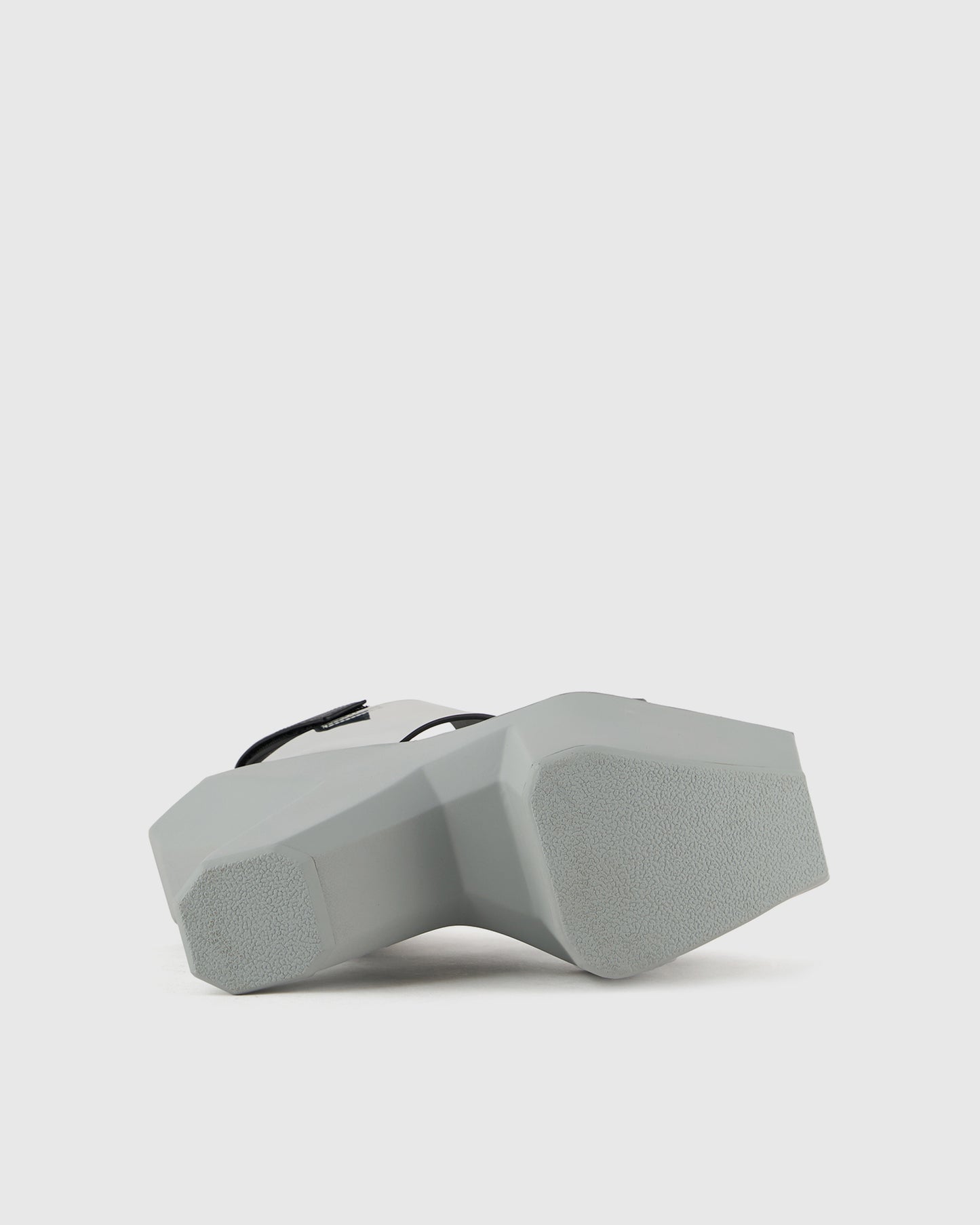 בולדר סנדל כסף