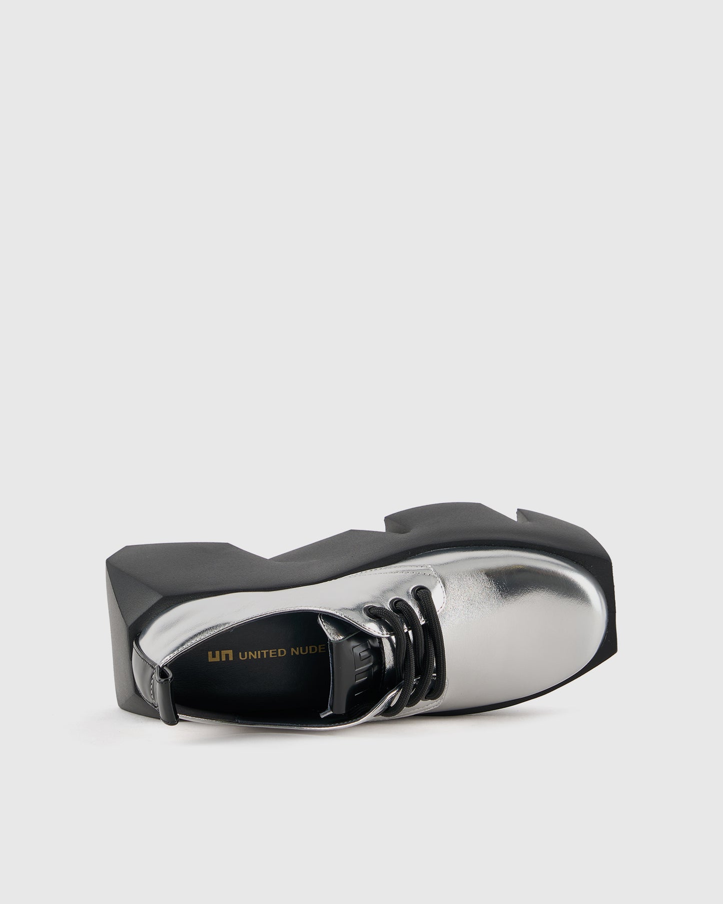 בול דרבי כסף