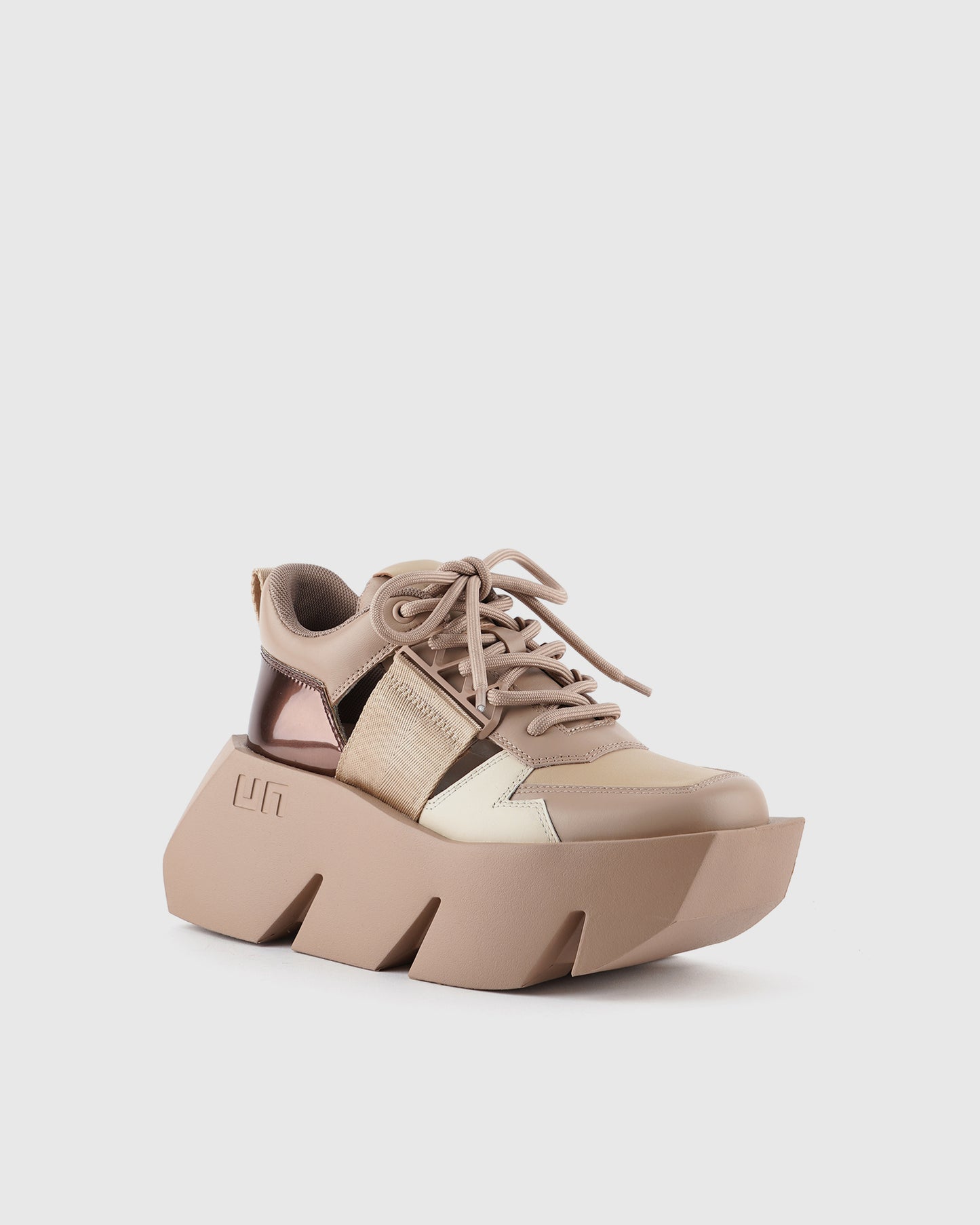 בול ספורטי ברונזיט