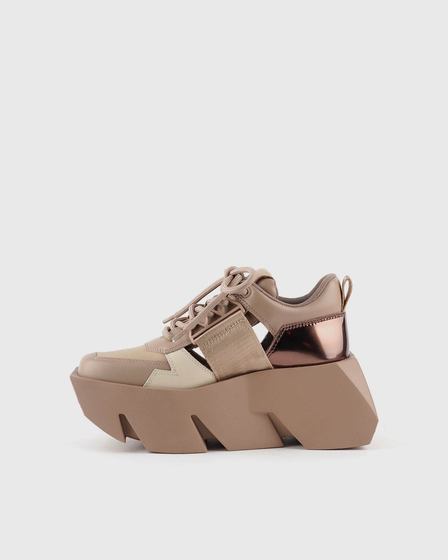 בול ספורטי ברונזיט