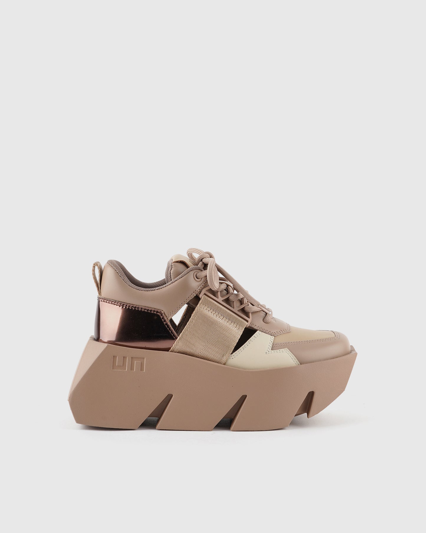 בול ספורטי ברונזיט