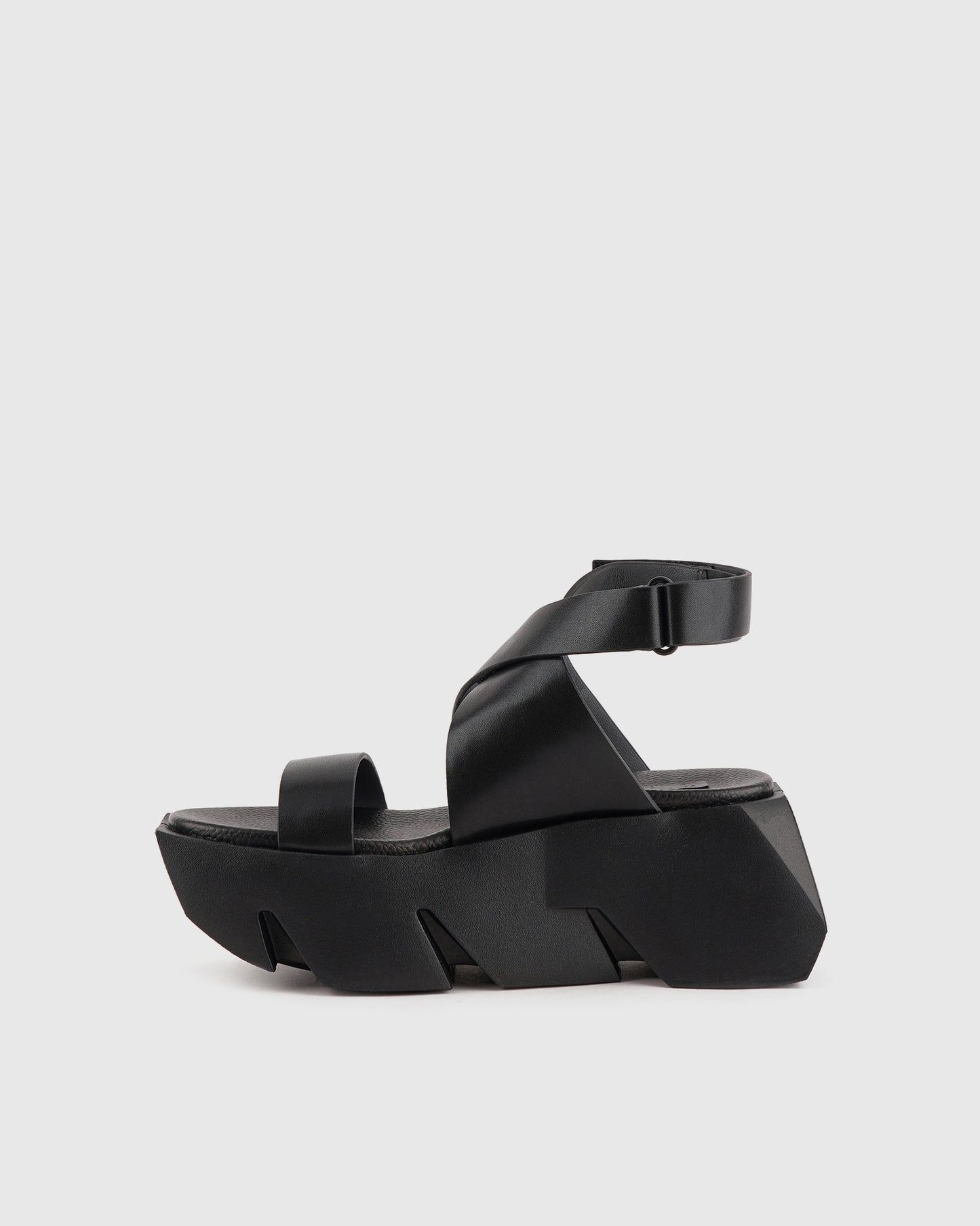 בול וויי שחור