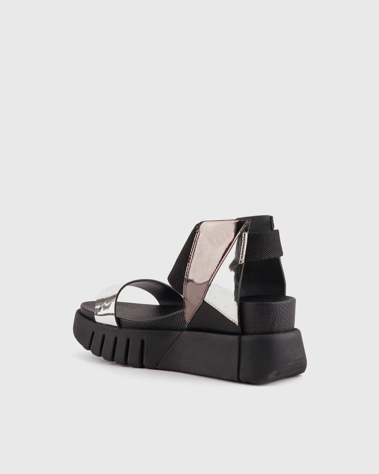 דלתא 3D סנדל אפטרלייט