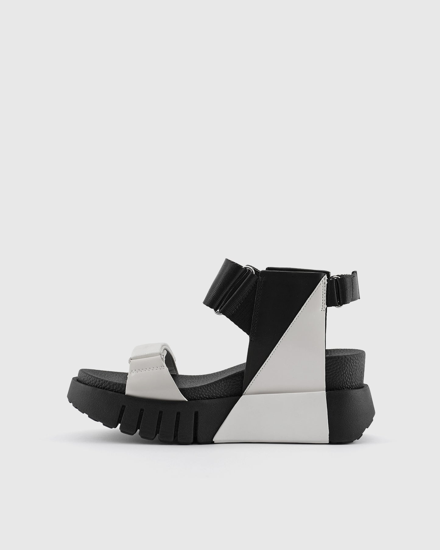 דלתא ראן מונו