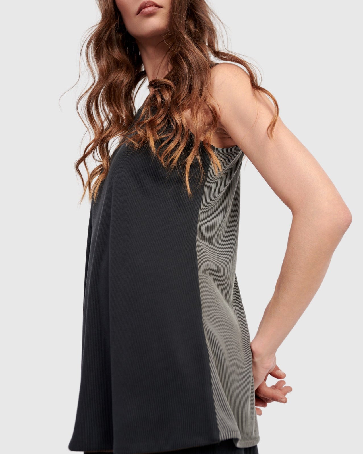 גופייה בסיסית דו צדדית מיקס