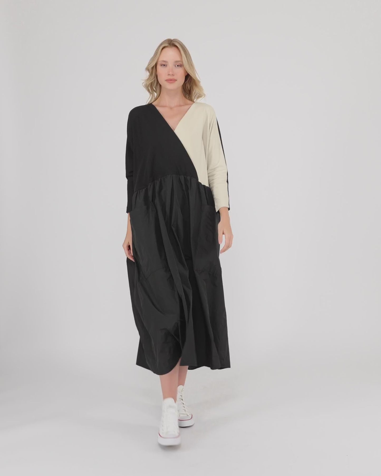 להעלות ולנגן וידיאו לגלריית צפיה, שמלה אורבן בלה מונו
