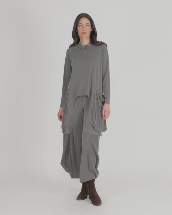 להעלות ולנגן וידיאו לגלריית צפיה, טוניקה קופרו כיסים אפורה
