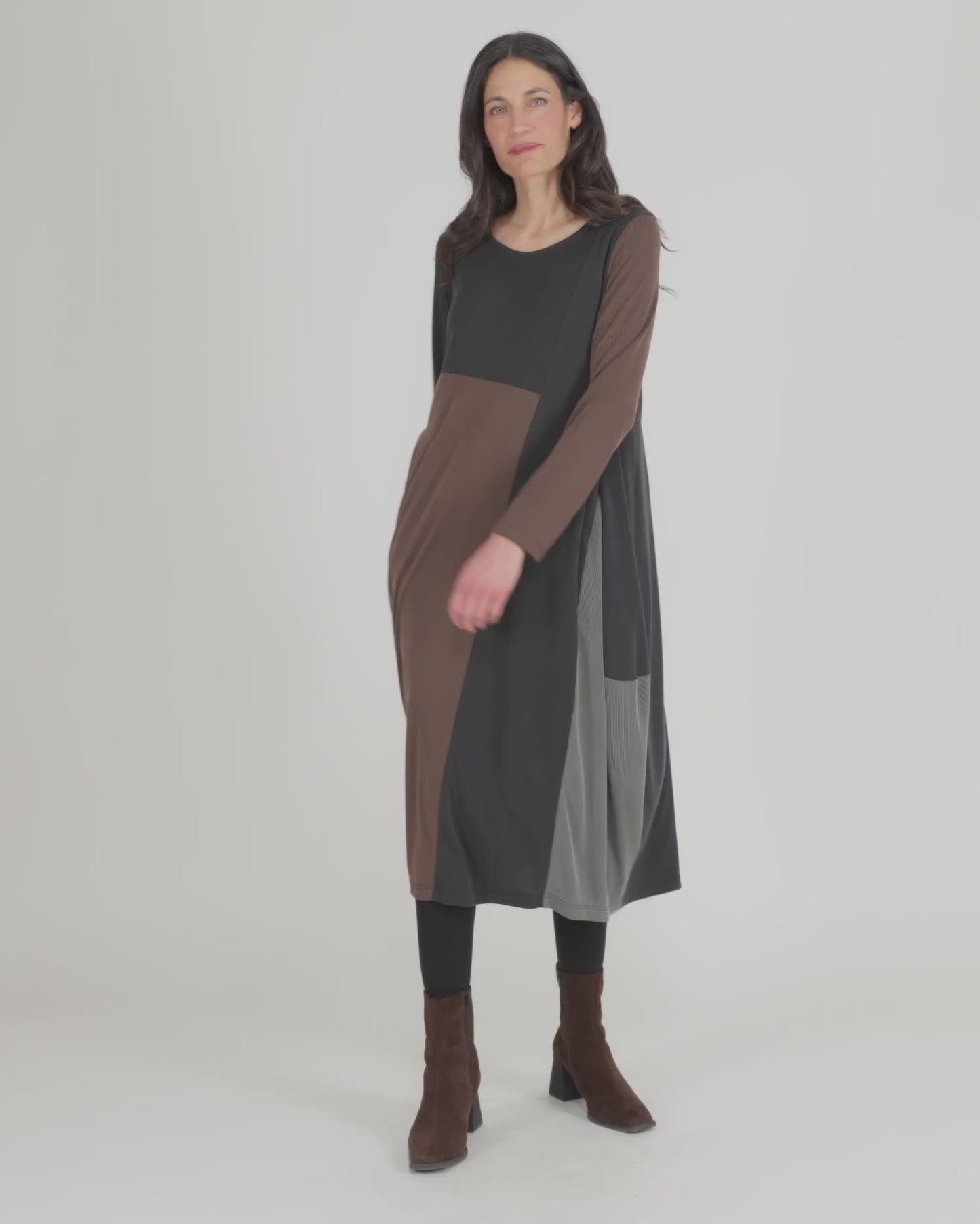 להעלות ולנגן וידיאו לגלריית צפיה, שמלה קופרו מחולקת מיקס
