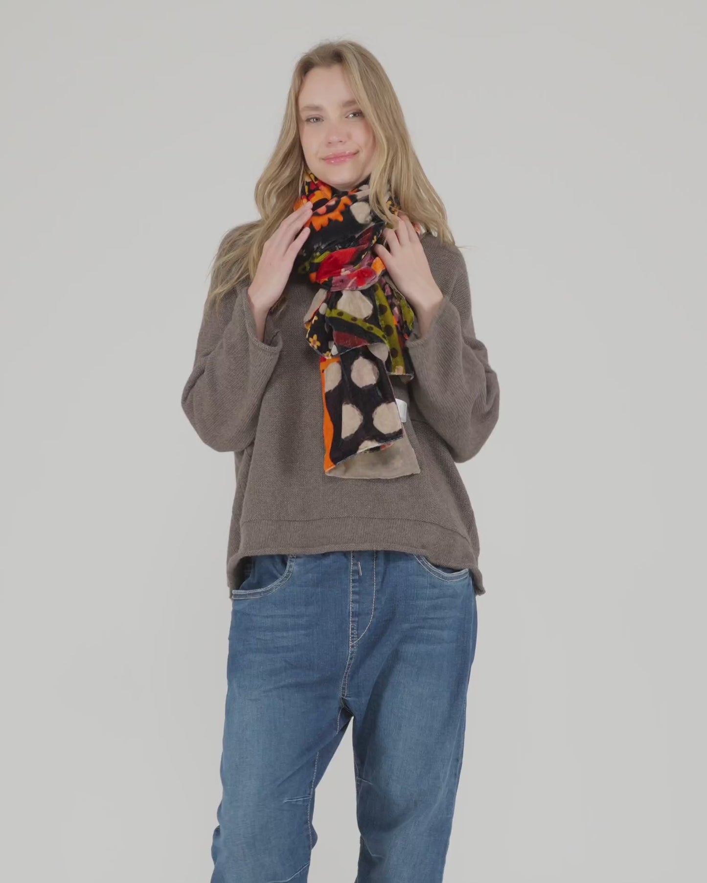 להעלות ולנגן וידיאו לגלריית צפיה, צעיף קטיפה מודפסים
