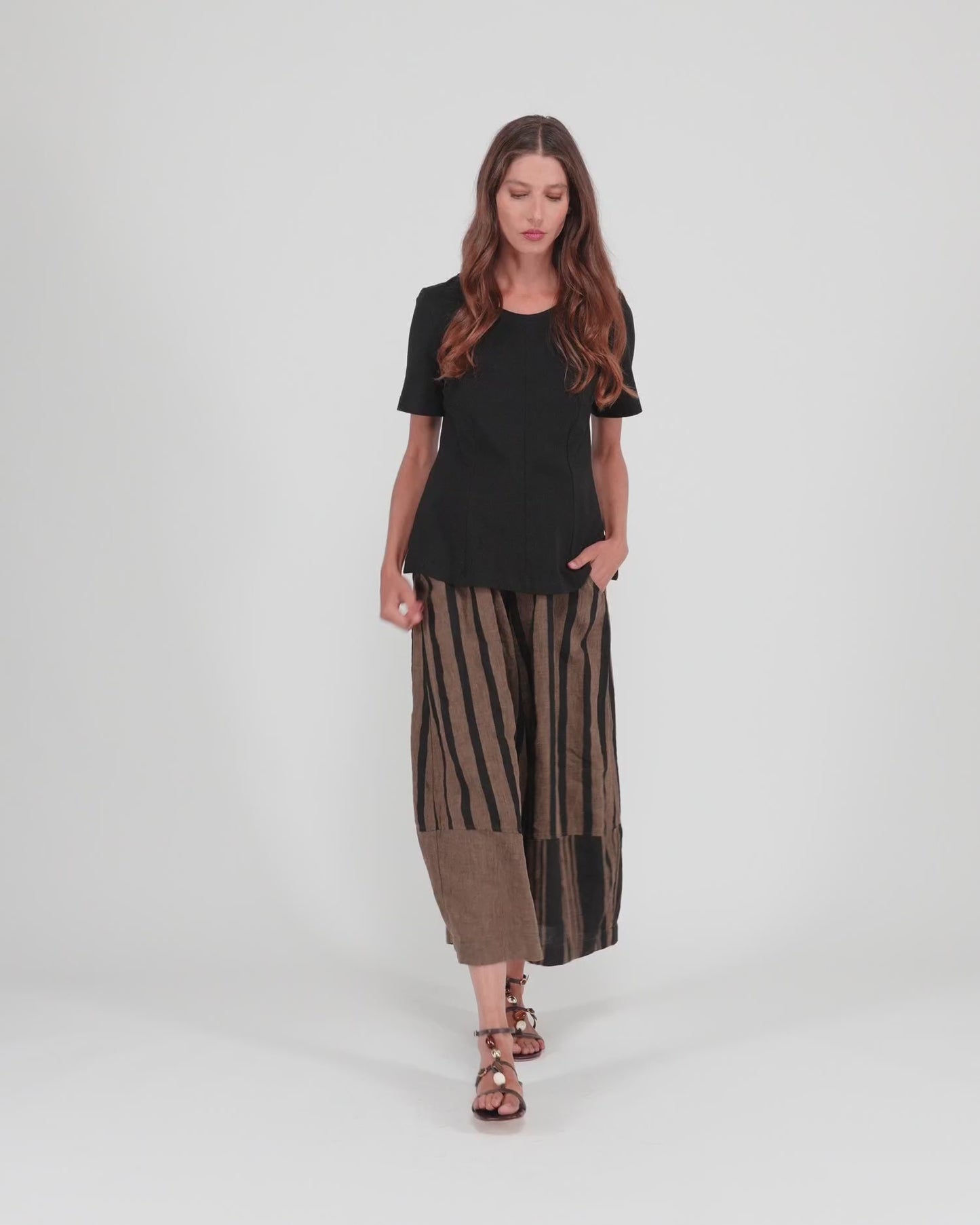 להעלות ולנגן וידיאו לגלריית צפיה, טישירט נסיכה שחורה
