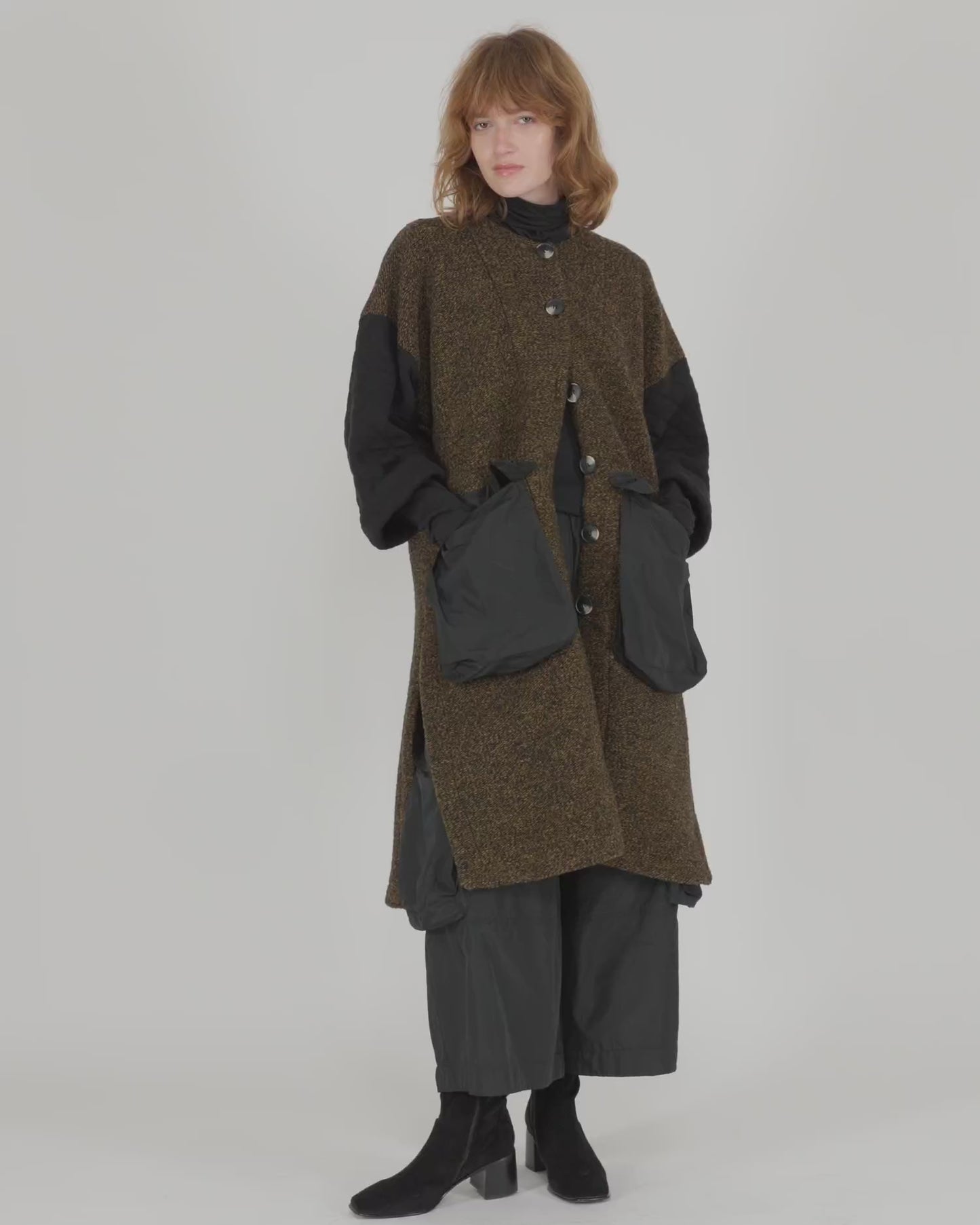 להעלות ולנגן וידיאו לגלריית צפיה, מעיל אורבן טוויד דבש
