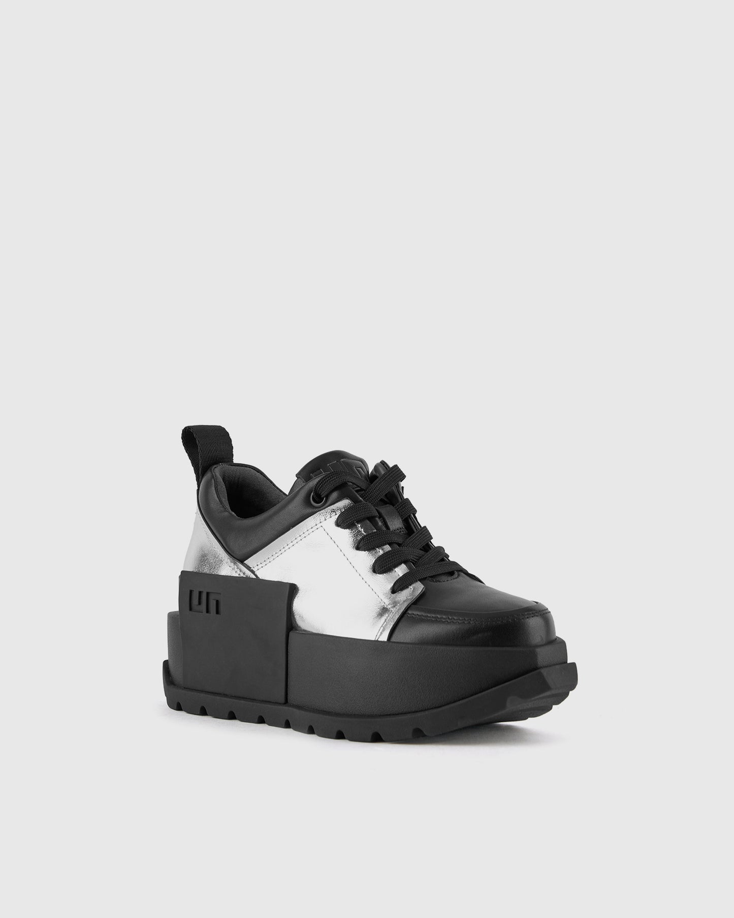 רוקו ג'יי כסף