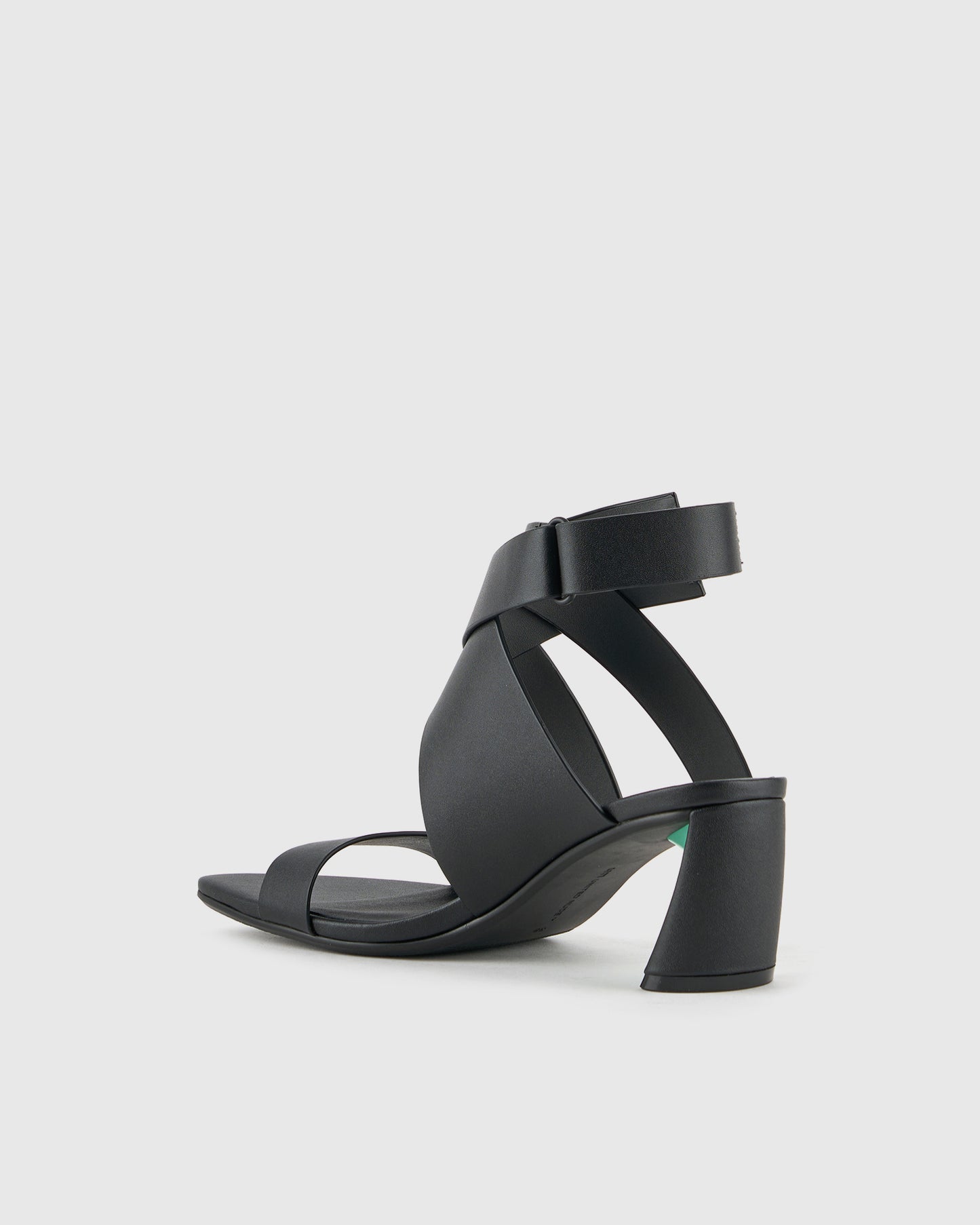 זומה וויי מיד שחור