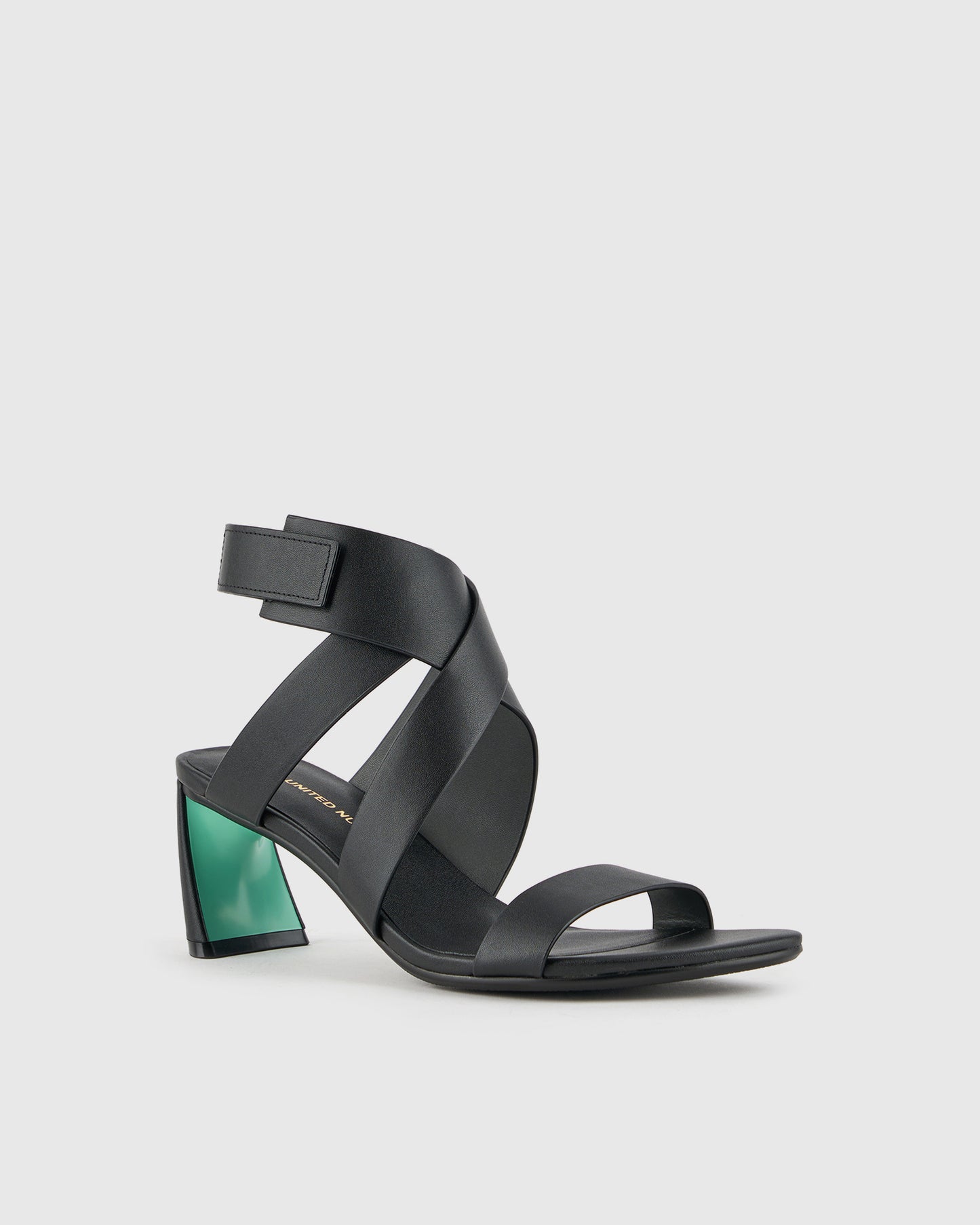 זומה וויי מיד שחור