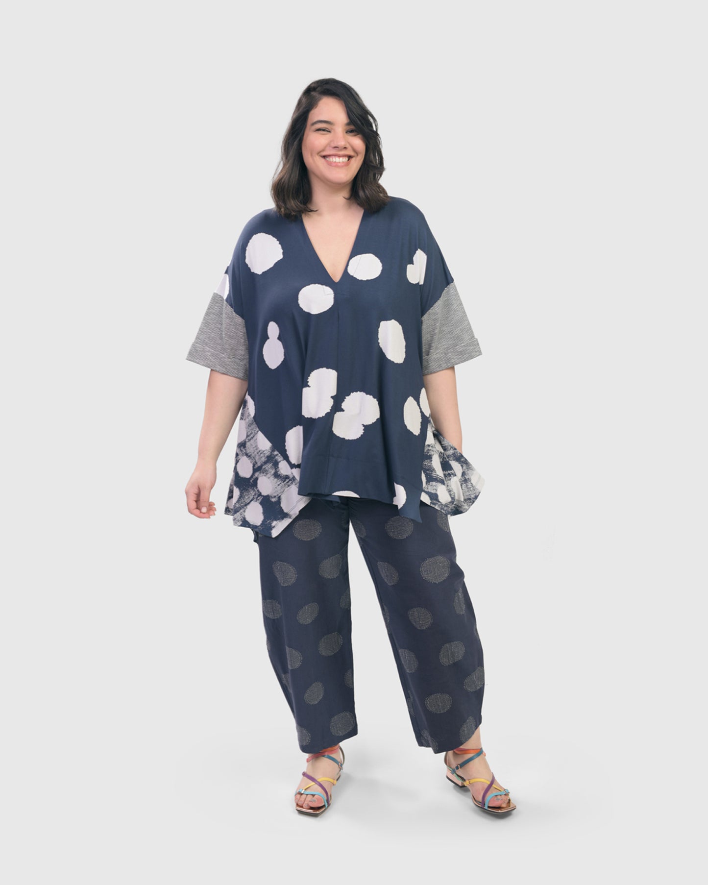 חולצה פורצת מודפסים